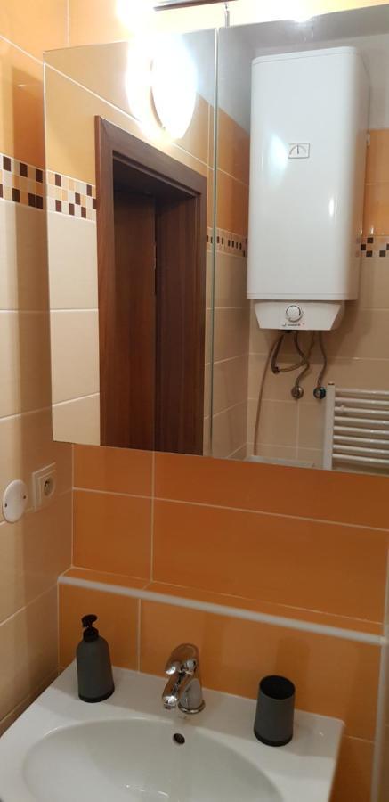 Ad Kamzik Apartment *